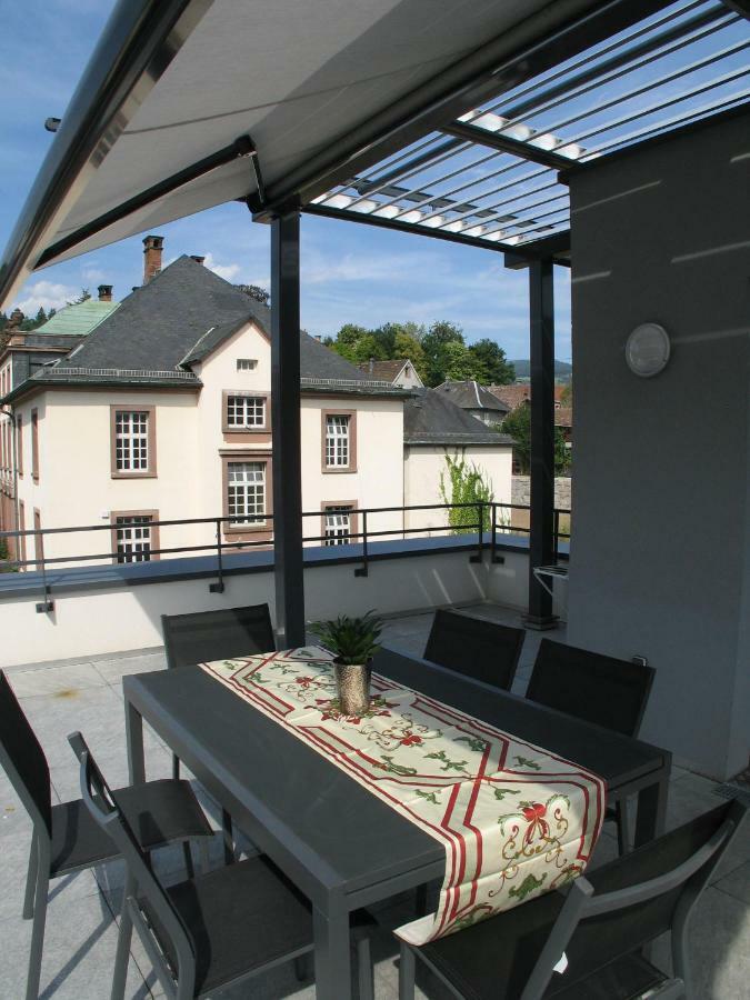 Attic Pour 4 Personnes Daire Munster  Dış mekan fotoğraf